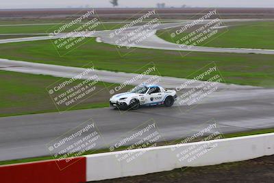 media/Jan-14-2023-CalClub SCCA (Sat) [[d2757389b8]]/Group 1/Qualifying (Front Straight)/